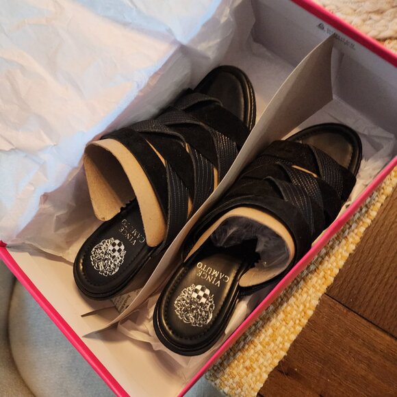 Vince Camuto Black Mule - Picture 6 of 13